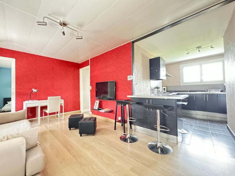Appartement F2 Proche Axes Principaux - Claude Guichard Клермон-Феран Екстериор снимка