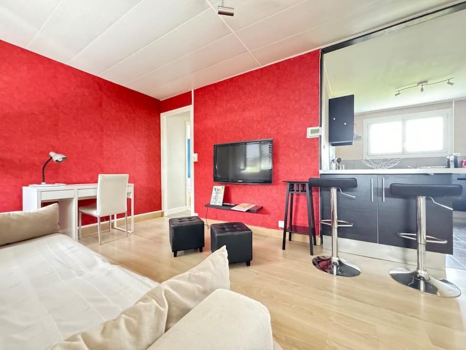 Appartement F2 Proche Axes Principaux - Claude Guichard Клермон-Феран Екстериор снимка